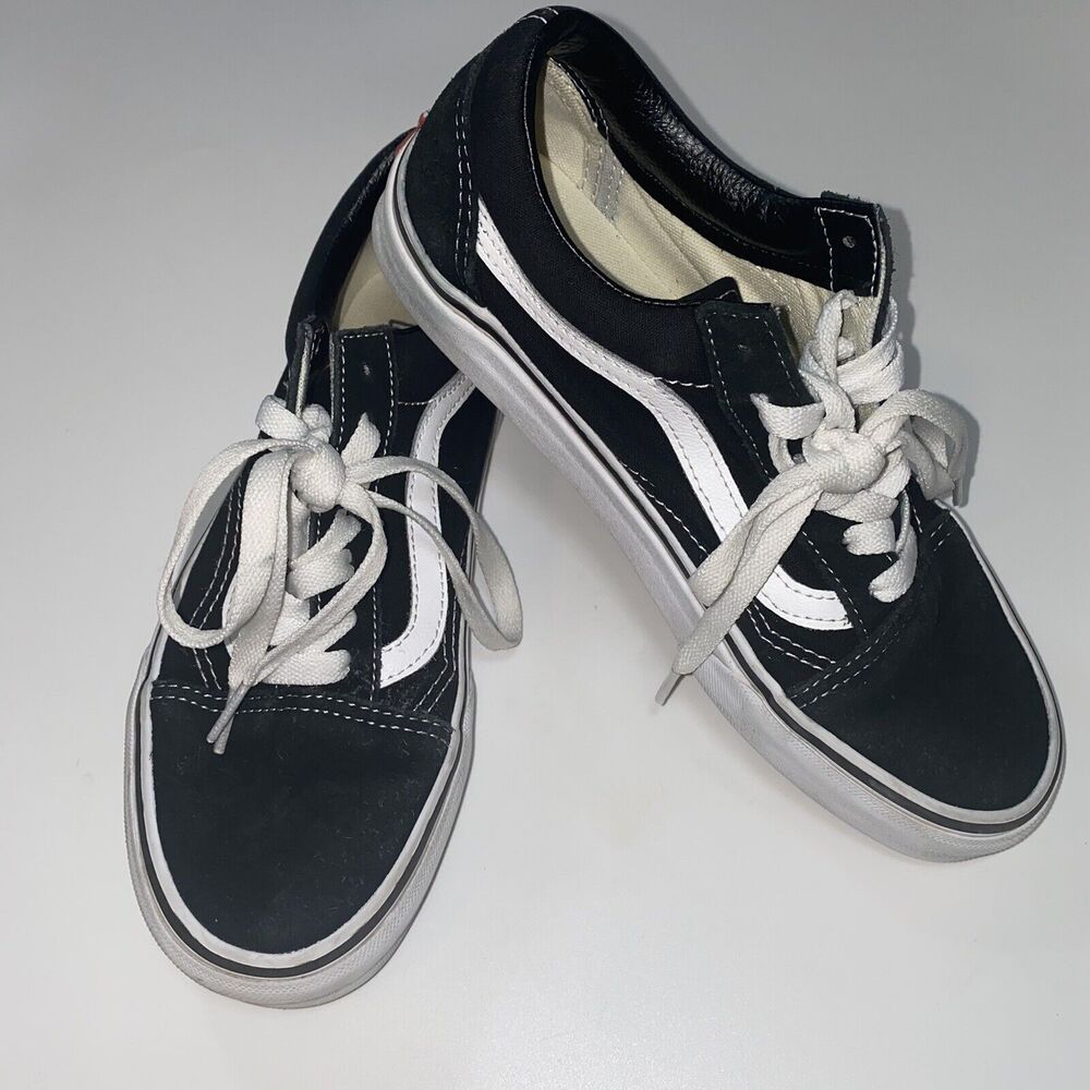 Vans Classic Skateboarding Shoes Old Skool Low Top Women 7.5 Men 6